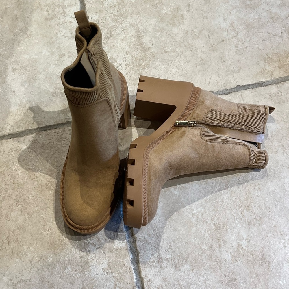 Stylish Tan Ankle Boots for Women